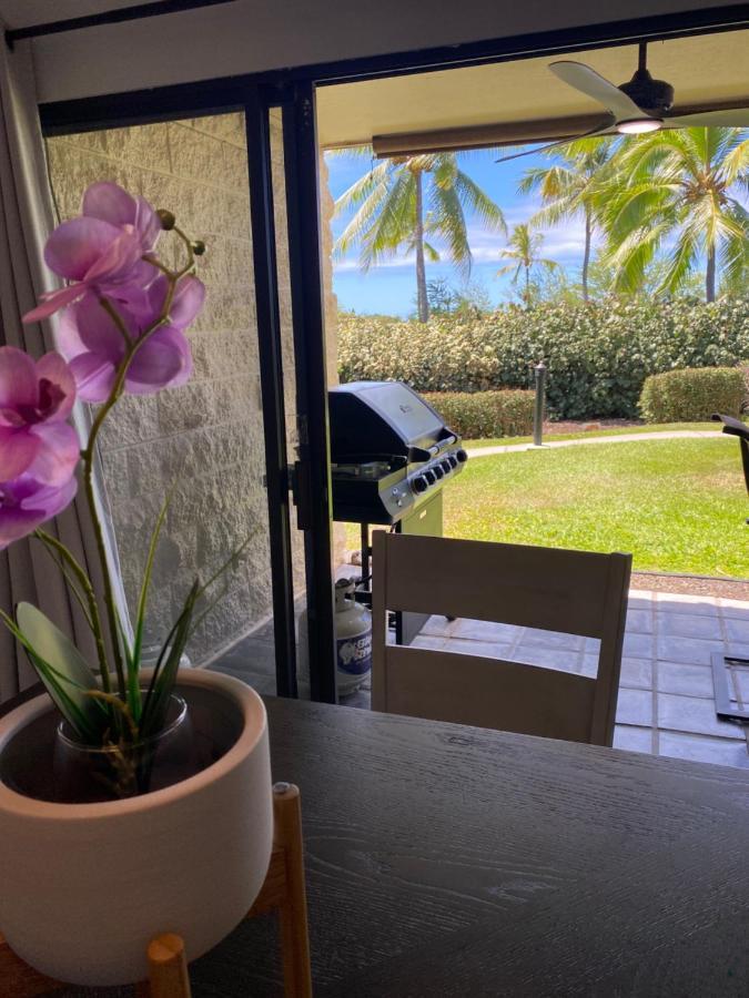 Newly Renovated Condo With Sup Paddle Boards And Golf Clubs Included Kailua-Kona Buitenkant foto