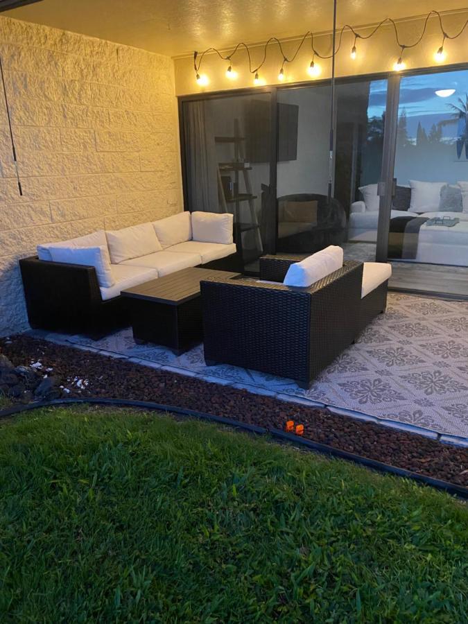 Newly Renovated Condo With Sup Paddle Boards And Golf Clubs Included Kailua-Kona Buitenkant foto