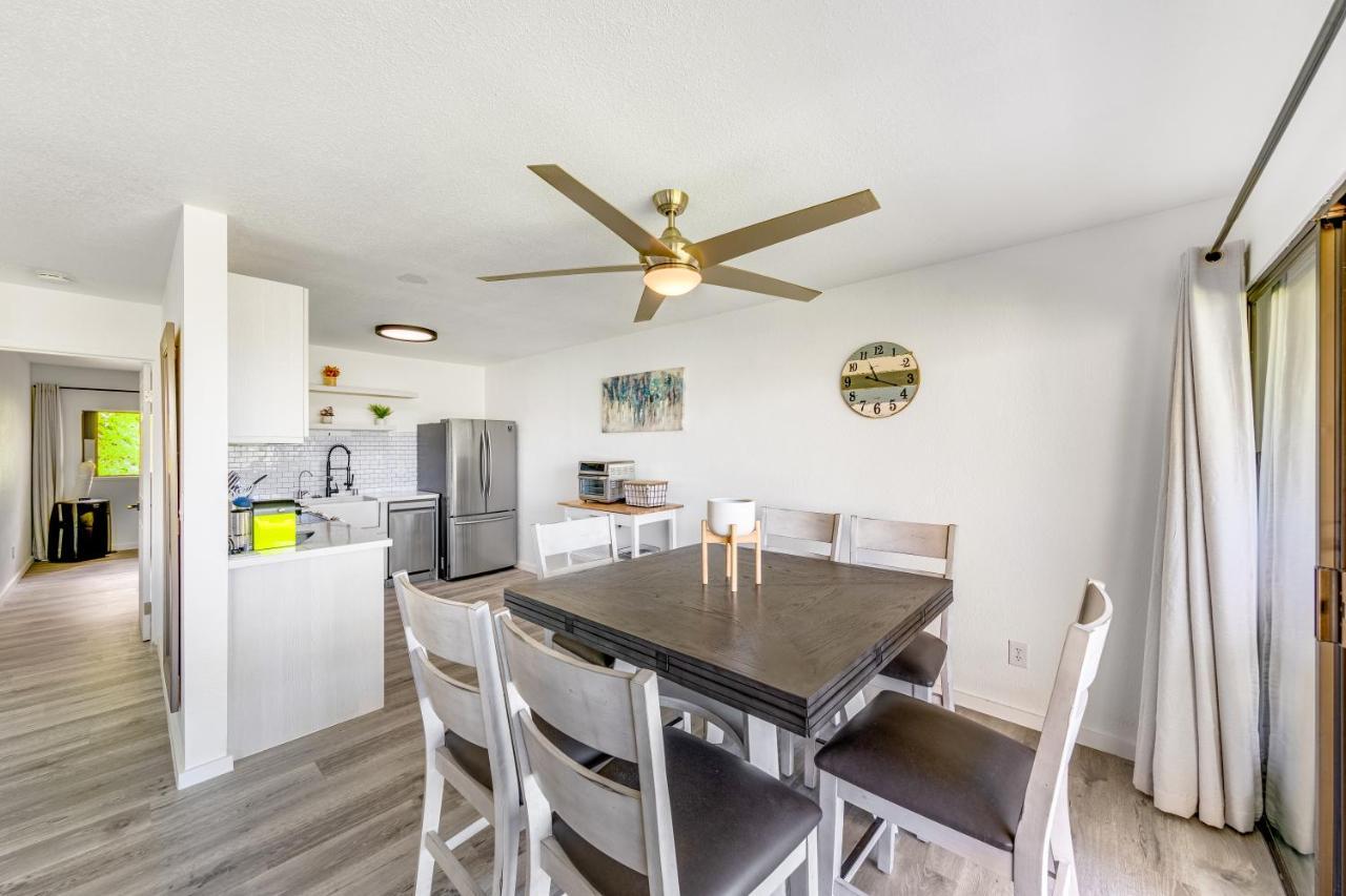 Newly Renovated Condo With Sup Paddle Boards And Golf Clubs Included Kailua-Kona Buitenkant foto