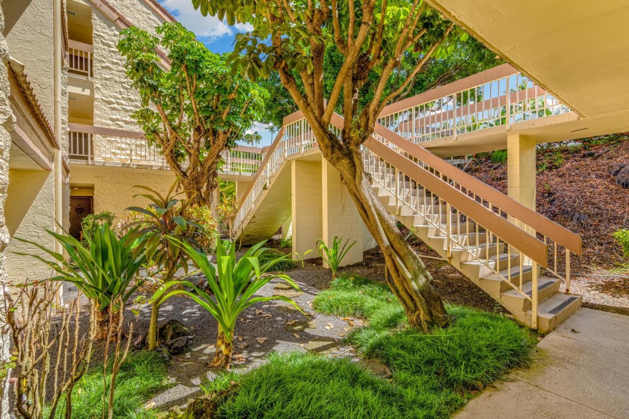 Newly Renovated Condo With Sup Paddle Boards And Golf Clubs Included Kailua-Kona Buitenkant foto