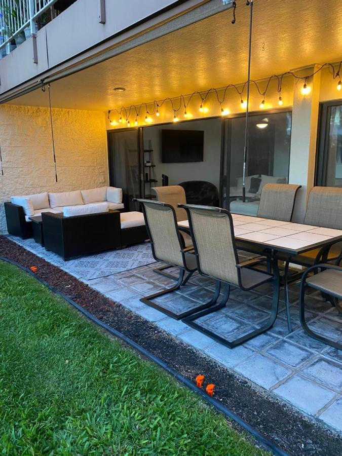 Newly Renovated Condo With Sup Paddle Boards And Golf Clubs Included Kailua-Kona Buitenkant foto